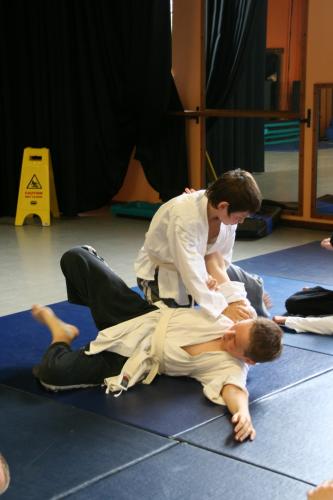 junior going for arm bar